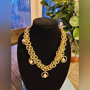 Beautiful Vintage Avon Necklace | Belt